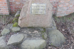 2012-03-18 Stara Rawa - cmentarz parafialny (17)