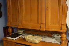 Szafa 10a kredens bez szyb z Żądłowic