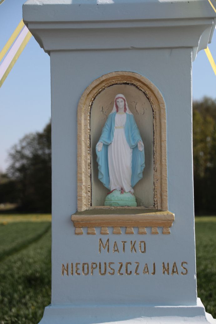 2020-05-10 Wylezinek kapliczka nr2 (6)