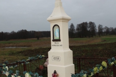 2018-12-23 Wylezinek kapliczka nr2 (14)