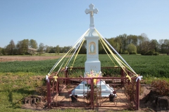 2020-05-10 Wylezinek kapliczka nr2 (4)