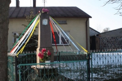 2019-02-08 Wysokienice kapliczka nr1 (1)