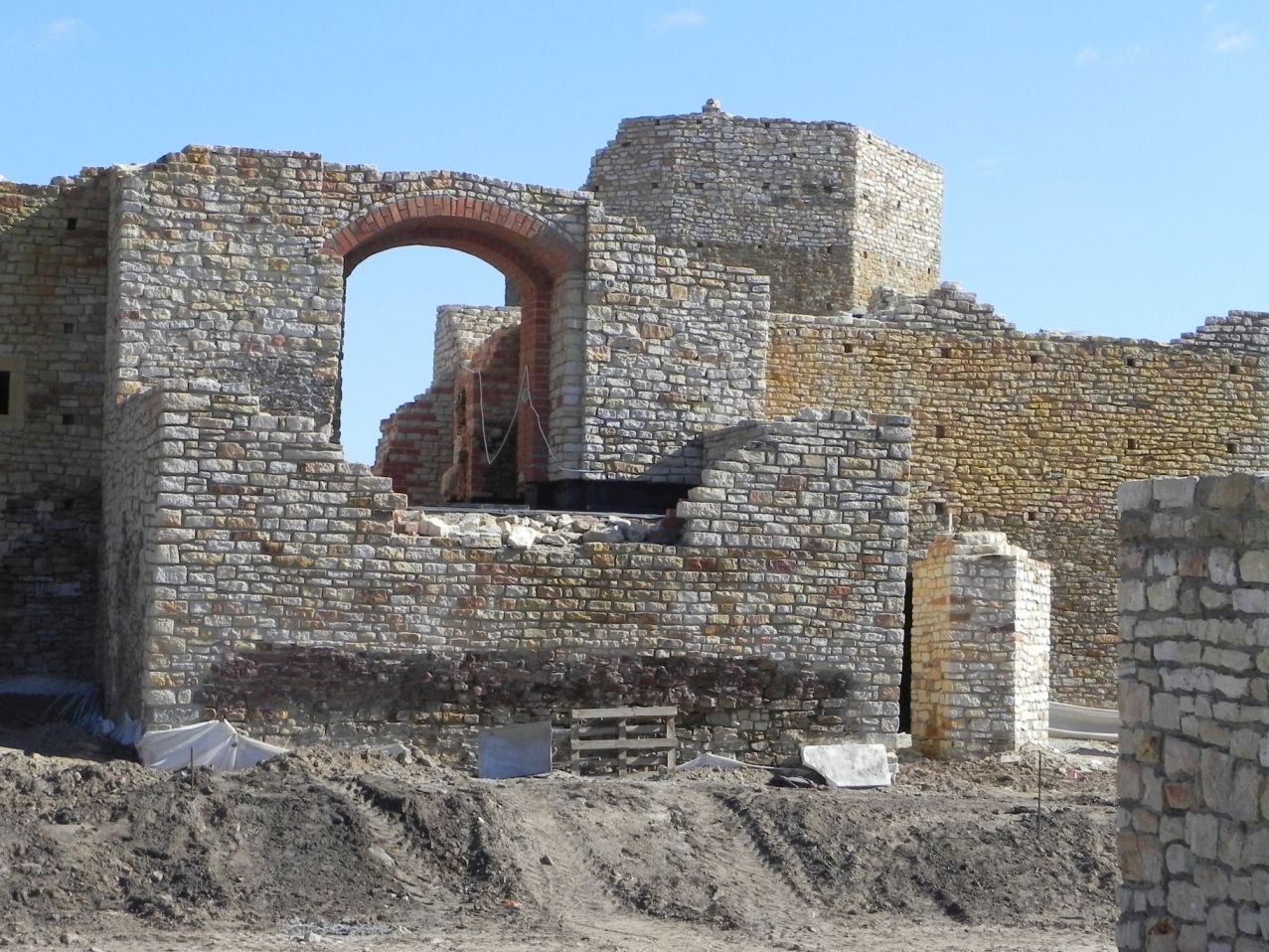 2012-07-22 Inowłódz - Ruiny zamku (40)