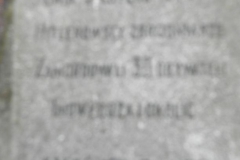 2014-04-21 Inowłódz - pomnik (6)