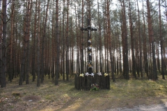 2019-04-07 Wólka Ligęzowska krzyż nr1 (3)