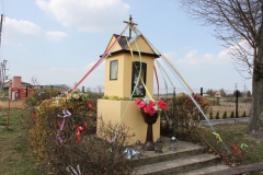 2019-03-31 Żelechlin kapliczka nr1 (16)