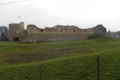 2013-11-17 Inowłódz - Ruiny zamku (16)