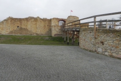2013-11-17 Inowłódz - Ruiny zamku (7)