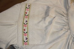 33g Koszula damska - naramiennik haftowany