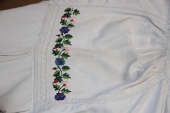 34f Koszula damska - naramiennik haftowany