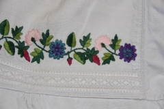 34g Koszula damska - naramiennik haftowany