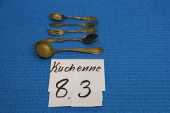 Kuchenne 83a sztućce niekompletne