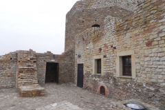 2014-01-05 Inowłódz - Ruiny zamku (8)