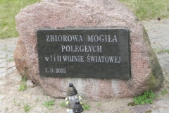 2011-08-15 Łęgonice Nowe - cm. z I wojny (1)