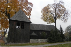 2011-10-30 Czerniewice - kościół drewniany (11)