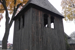 2011-10-30 Czerniewice - kościół drewniany (12)