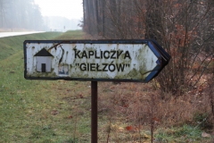 2021-01-03 Giełzów - kapliczka (1)