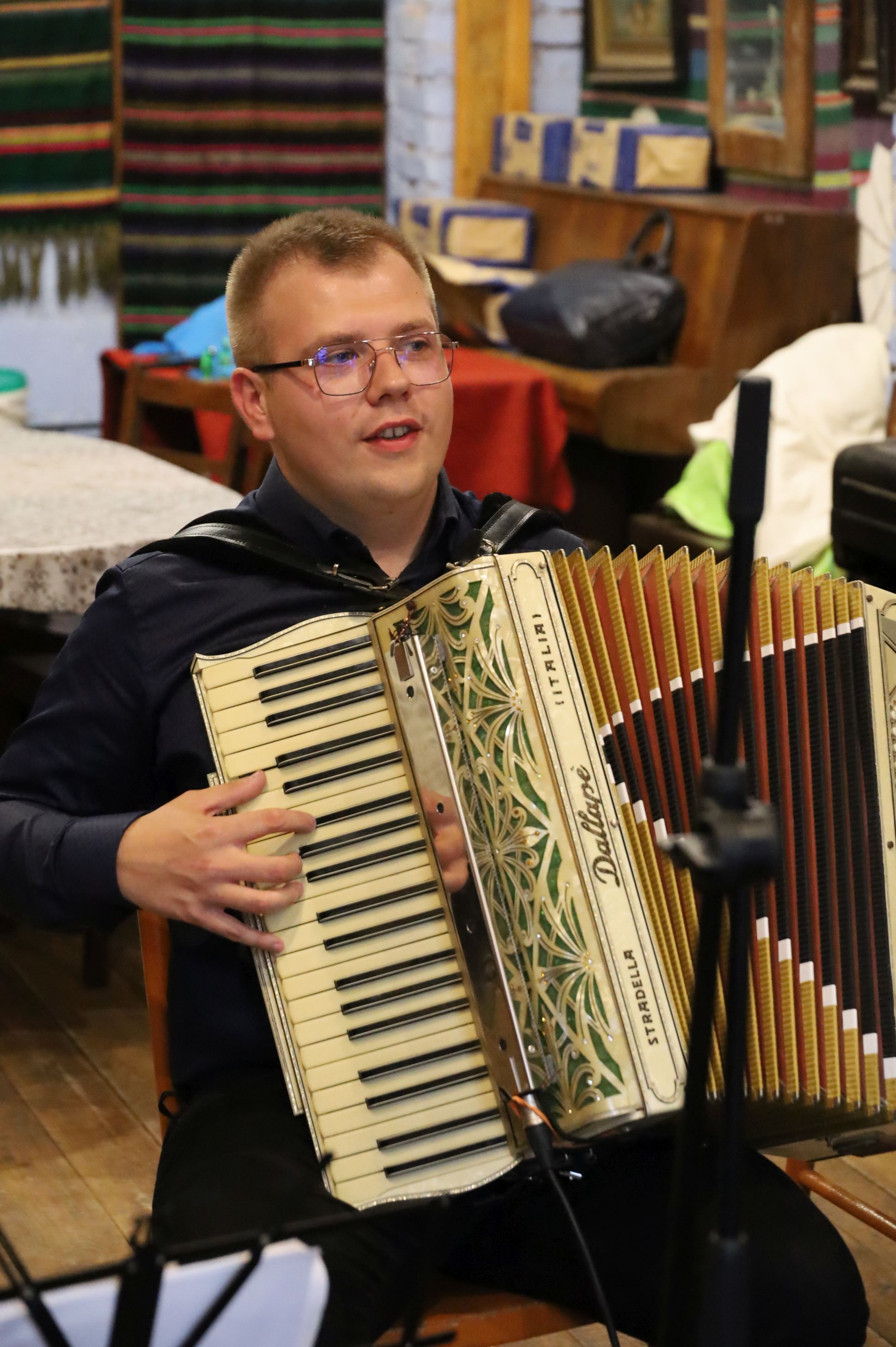 2025--07-26 Sochowa Zagroda - muzyka (26)