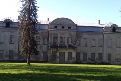 2018-04-22 Nowe Miasto - pałac (3)