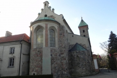 2011-11-10 Czerwińsk nad Wisłą - kościół murowany (38)