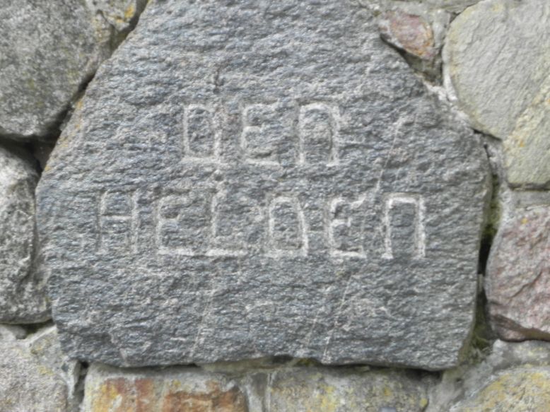 2018-04-14 Roszkowa Wola - cm. z I wojny światowej (10)