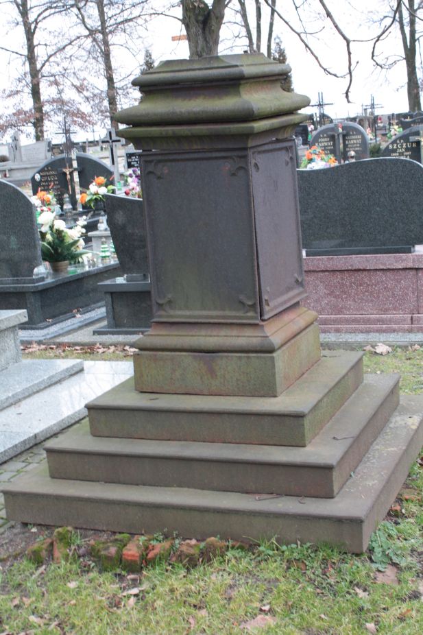 2018-12-31 Rzeczyca - cmentarz parafialny (39)