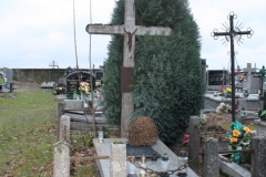 2018-12-31 Rzeczyca - cmentarz parafialny (105)