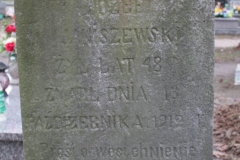 2018-12-31 Rzeczyca - cmentarz parafialny (23)