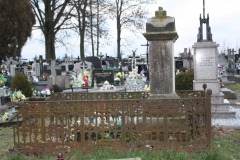 2018-12-31 Rzeczyca - cmentarz parafialny (77)