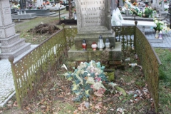 2018-12-31 Rzeczyca - cmentarz parafialny (78)
