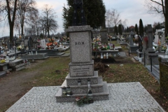 2018-12-31 Rzeczyca - cmentarz parafialny (86)