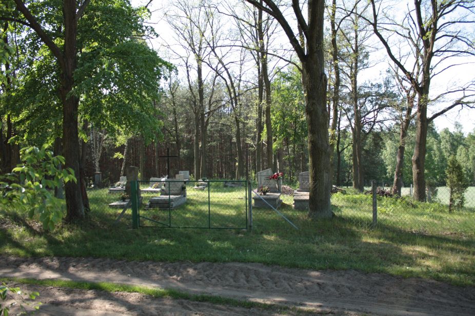 2018-05-13 Stanisławów Lipski - cmentarz ewangelicki (38)