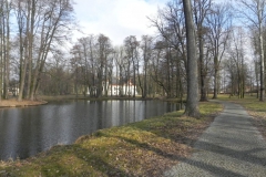 2010-01-04 Ujazd - pałac i młyn (23)