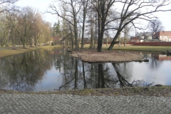 2010-01-04 Ujazd - pałac i młyn (32)