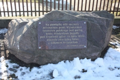 2019-02-09 Wysokienice - pomnik (14)