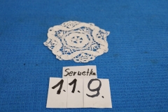 Serwetka 119 biała robiona na szydełku