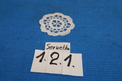 Serwetka 121 biała robiona na szydełku