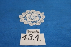 Serwetka 131 biała robiona na szydełku