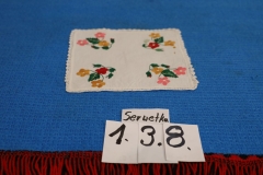 Serwetka 138 biała robiona na szydełku