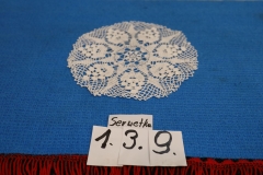 Serwetka 139 biała robiona na szydełku