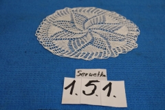 Serwetka 151 biała robiona na szydełku