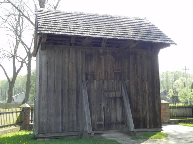 2012-05-03 Janisławice - kościół drewniany (46)