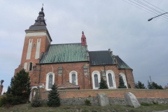 2011-10-30 Krzemienica - kościół murowany (10)