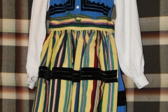 3 Kiecka letnia + koszula damska + zapaska do pasa