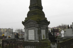 2011-11-19 Cielądz - cmentarz parafialny (15)