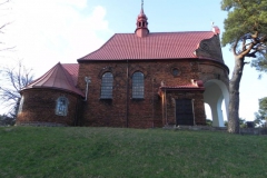 2011-04-10 Łęgonice Nowe - kościół murowany (12)