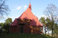 2011-04-10 Łęgonice Nowe - kościół murowany (16)