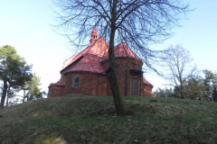 2011-04-10 Łęgonice Nowe - kościół murowany (25)