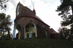2011-04-10 Łęgonice Nowe - kościół murowany (32)