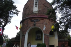 2011-04-10 Łęgonice Nowe - kościół murowany (34)